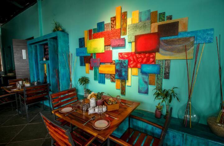 Hotel Wonder Cliff Udaipur Ngoại thất bức ảnh