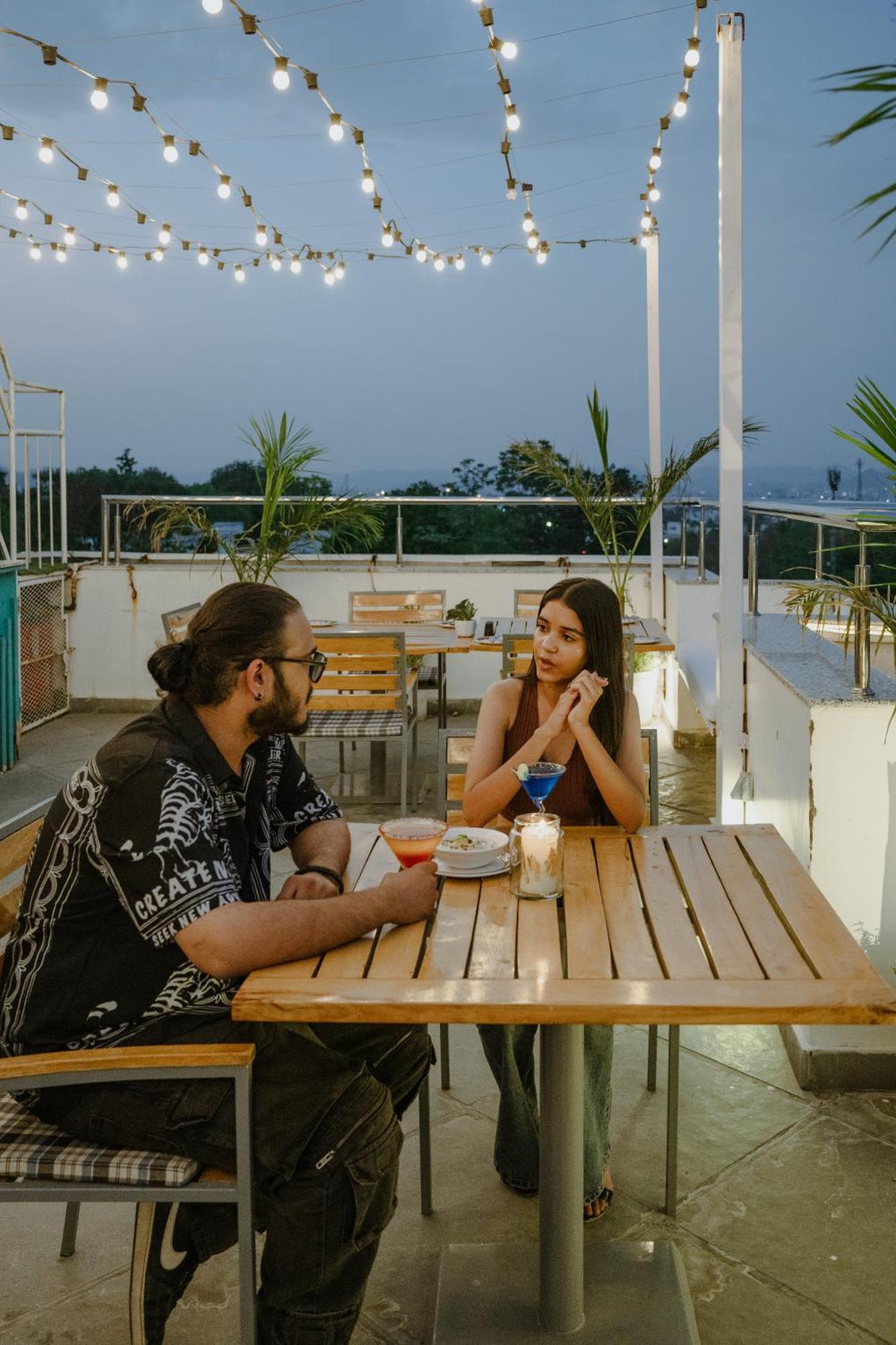 Hotel Wonder Cliff Udaipur Ngoại thất bức ảnh