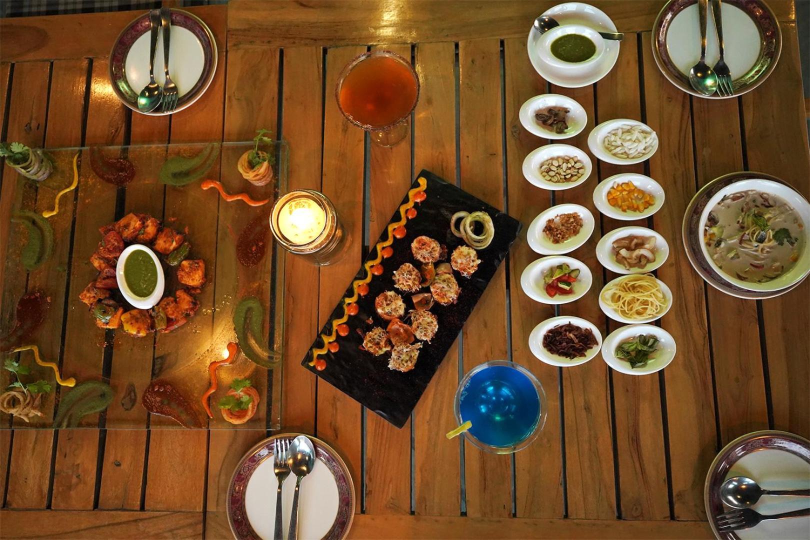 Hotel Wonder Cliff Udaipur Ngoại thất bức ảnh