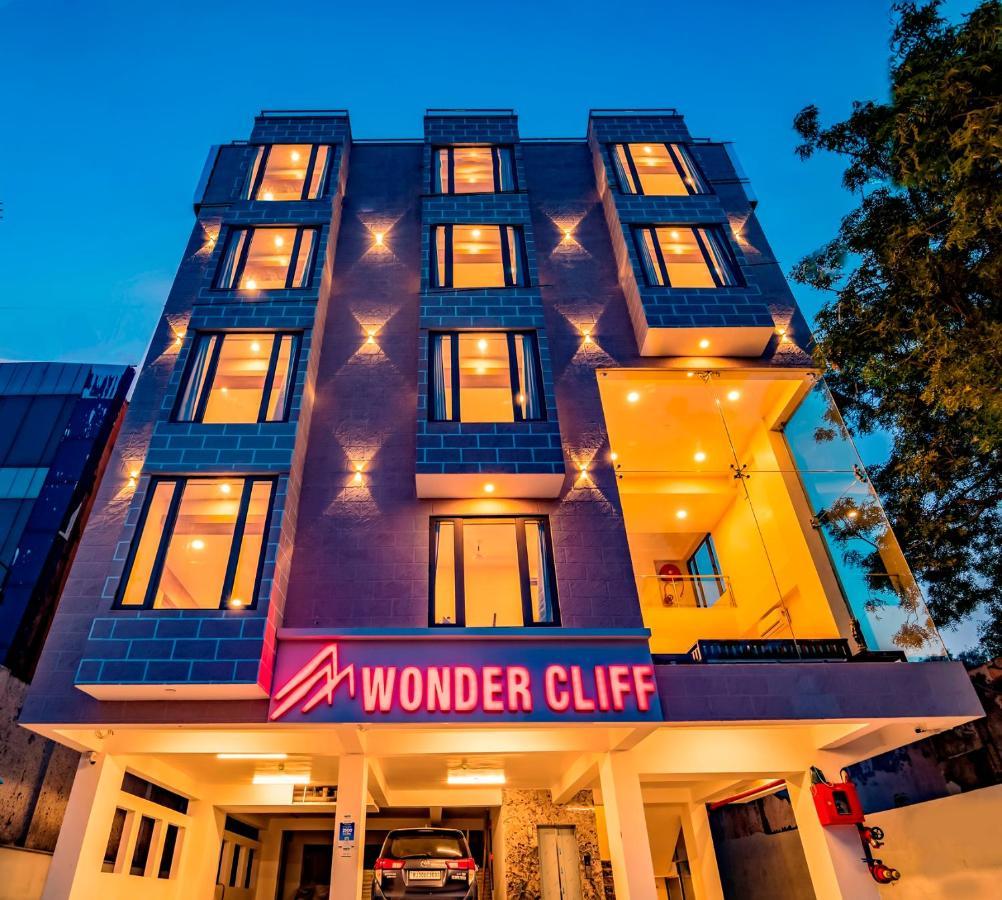 Hotel Wonder Cliff Udaipur Ngoại thất bức ảnh